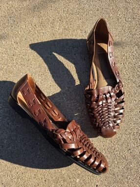 The Leather Collection Women’s Woven Boho Flats Brown Size 7W Wide Width Brazil